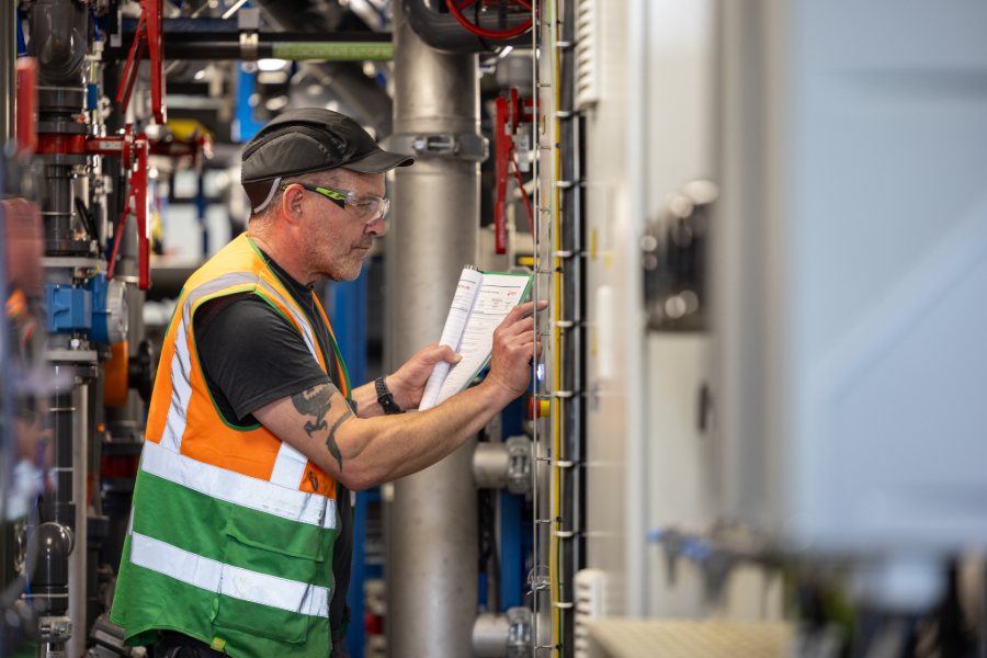 Vedenkäsittelyn palvelut vedyn tuotantoon